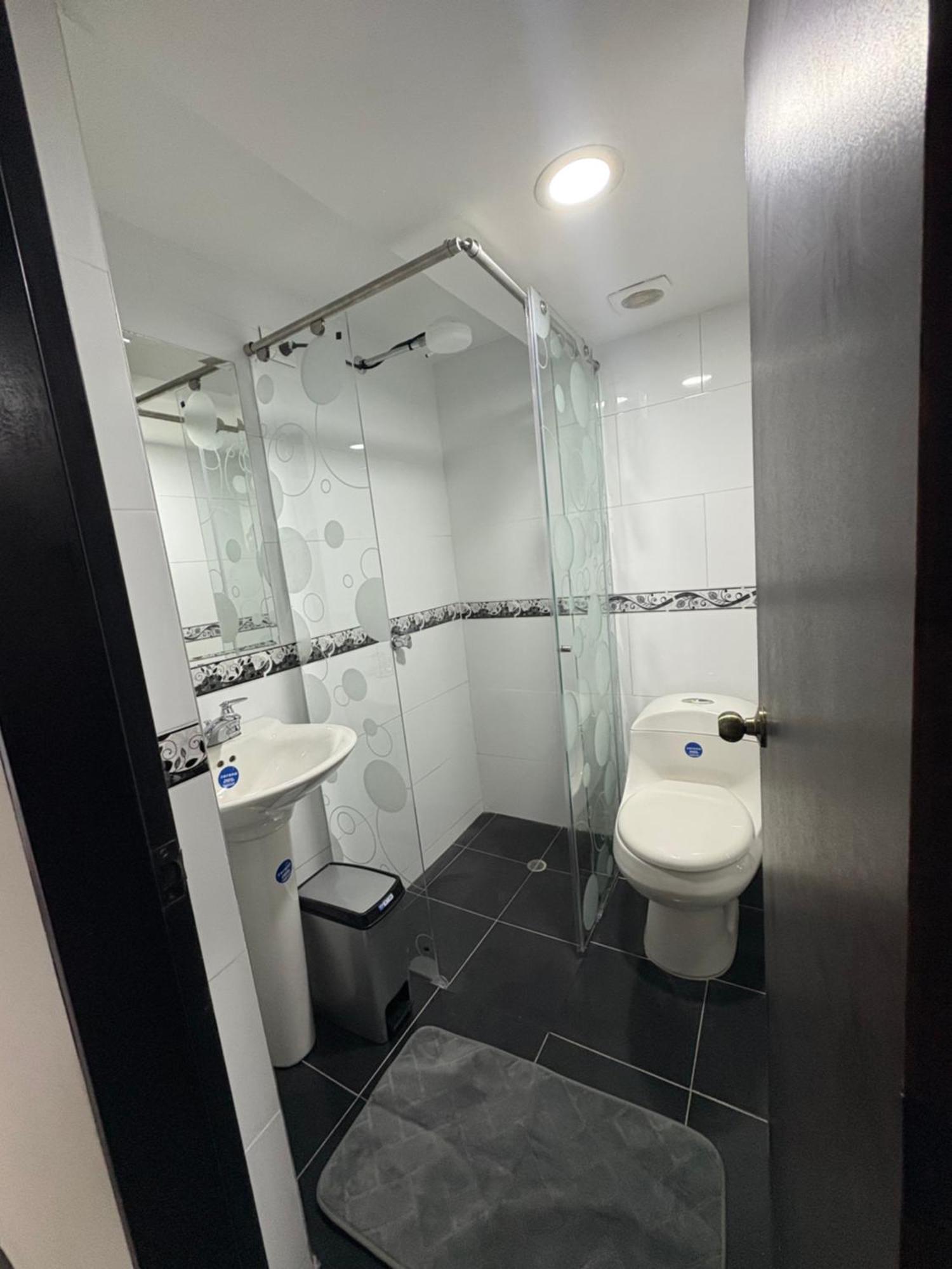 Homestay Dorado - Cerca Al Aeropuerto - 401